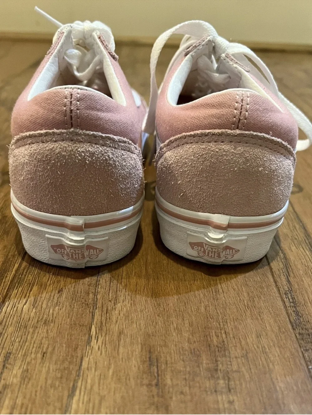 Vans Ward Old Skool Women's Sneakers Pink and White Canvas Skate Shoes Size 6